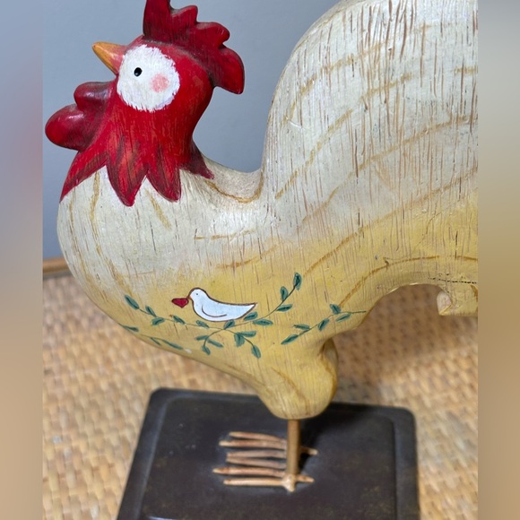 Hand Painted Rooster, White Bird Holding Heart, Russ Brand in great condition! - Picture 3 of 7